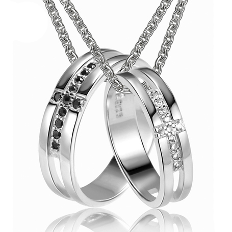 Matching Rings Silver Necklaces For Couples With Custom Names